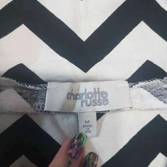 Charlotte Russe - Chevron Mini - Picture 3 of 5